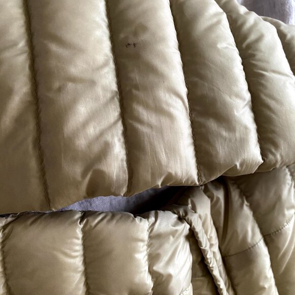 Moncler Barbel Lightweight Down Coat Beige Sz (0) XS Down Puffer Parka Warm Chic - Picture 9 of 9